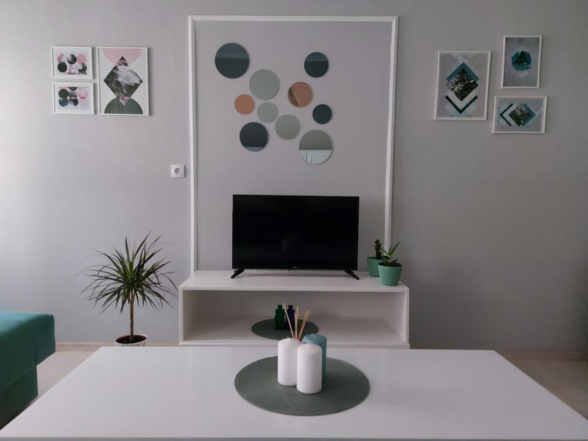 Cozy Apartment In Kikinda Eksteriør billede